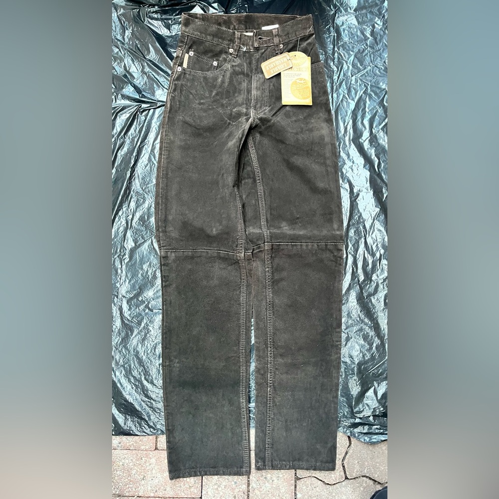 Skotts Suede women’s BNWT pants sz 2/24 brown
